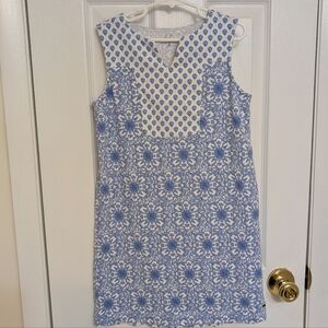 Vineyard Vines Blue/White Medallion Shift Dress